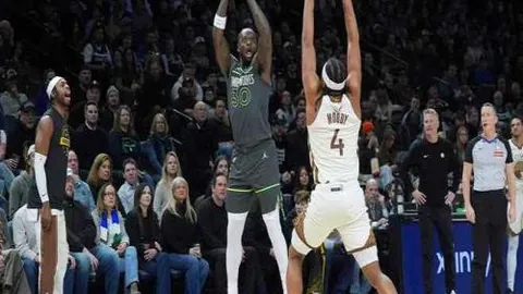 “曼联或因托特纳姆战败受益，历史重演有望成真”